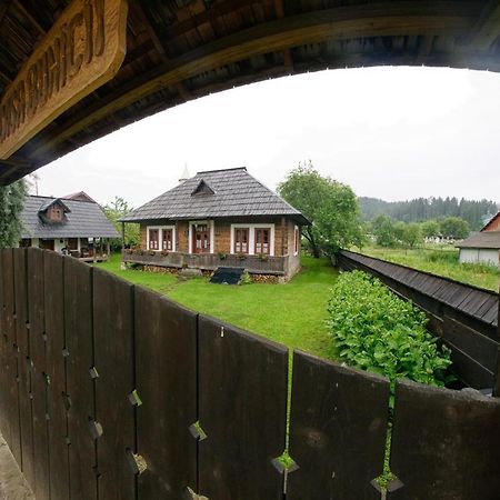 Casa Bunicii Din Bucovina Villa Vama  Exterior photo