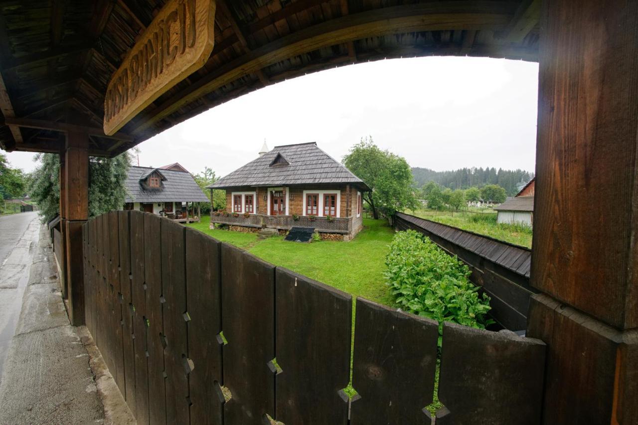 Casa Bunicii Din Bucovina Villa Vama  Exterior photo