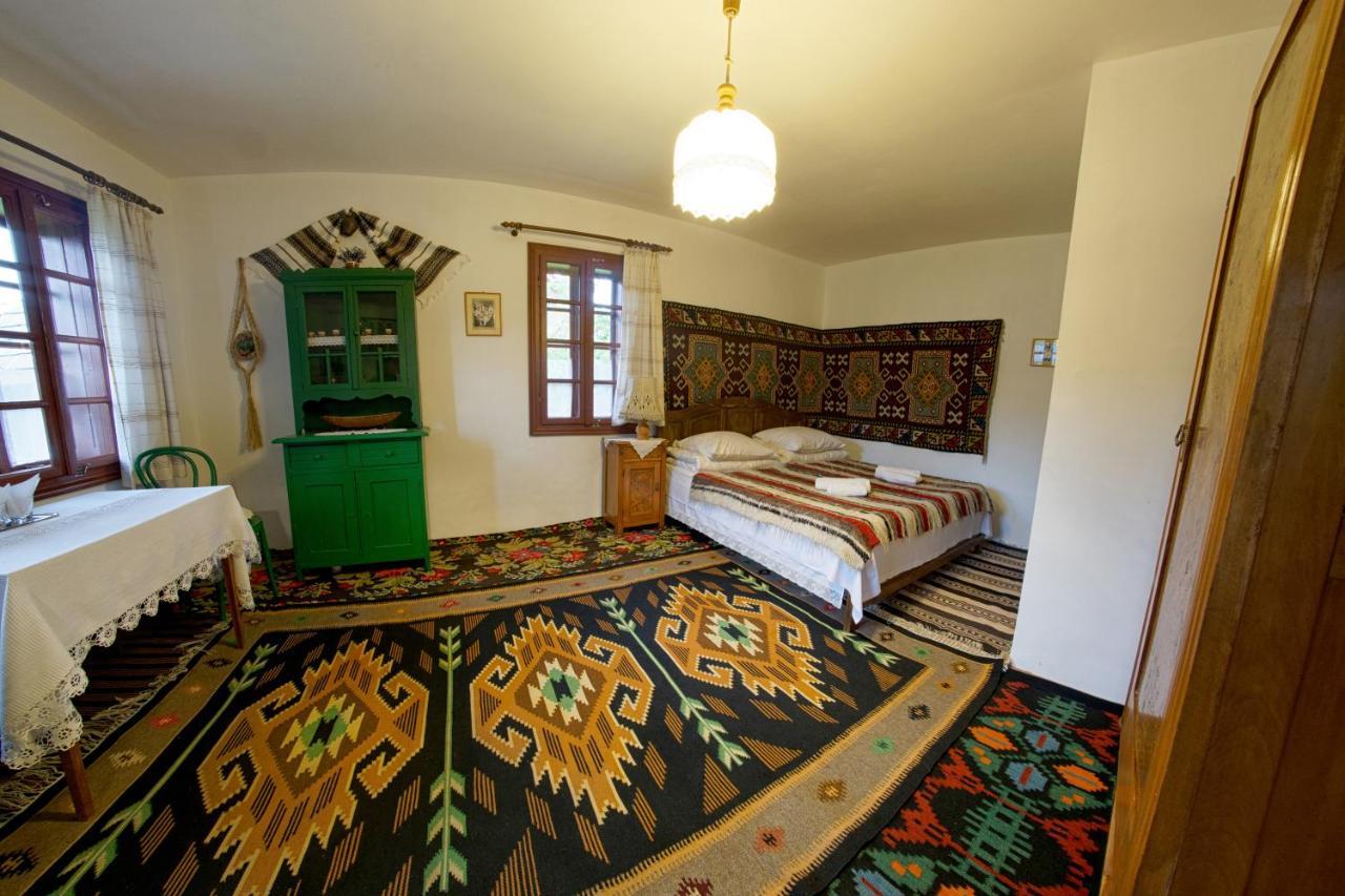 Casa Bunicii Din Bucovina Villa Vama  Exterior photo