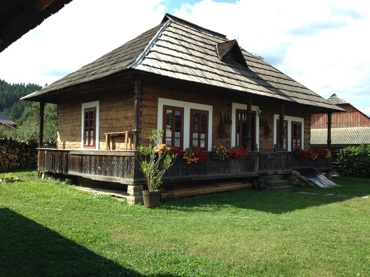 Casa Bunicii Din Bucovina Villa Vama  Exterior photo